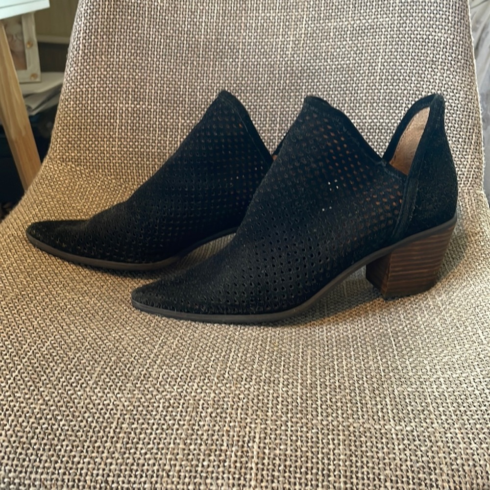 Luck Brand slip on black ankle booties